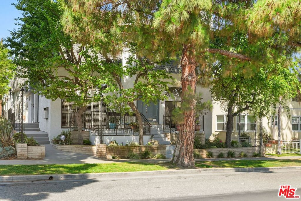 1013 16th Street 101 Property Photo 2
