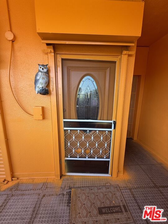 7619 Melrose Avenue Property Photo 6