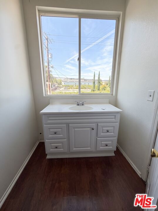 7619 Melrose Avenue Property Photo 8