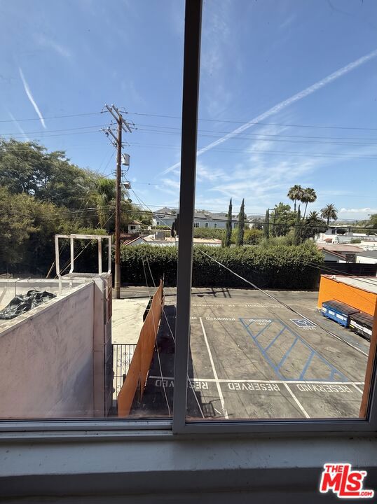 7619 Melrose Avenue Property Photo 17