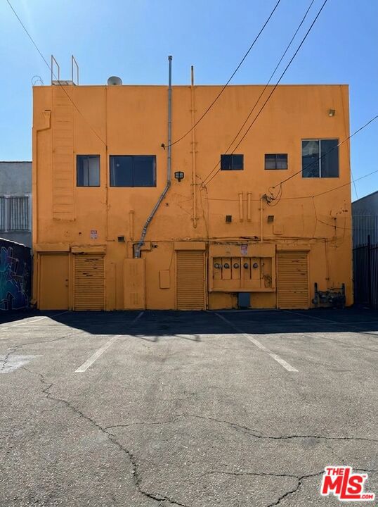 7619 Melrose Avenue Property Photo 18