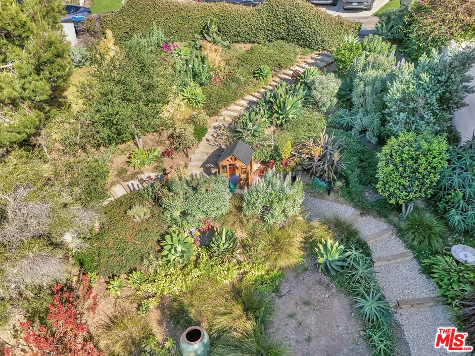 2915 Valmere Drive Property Photo 69