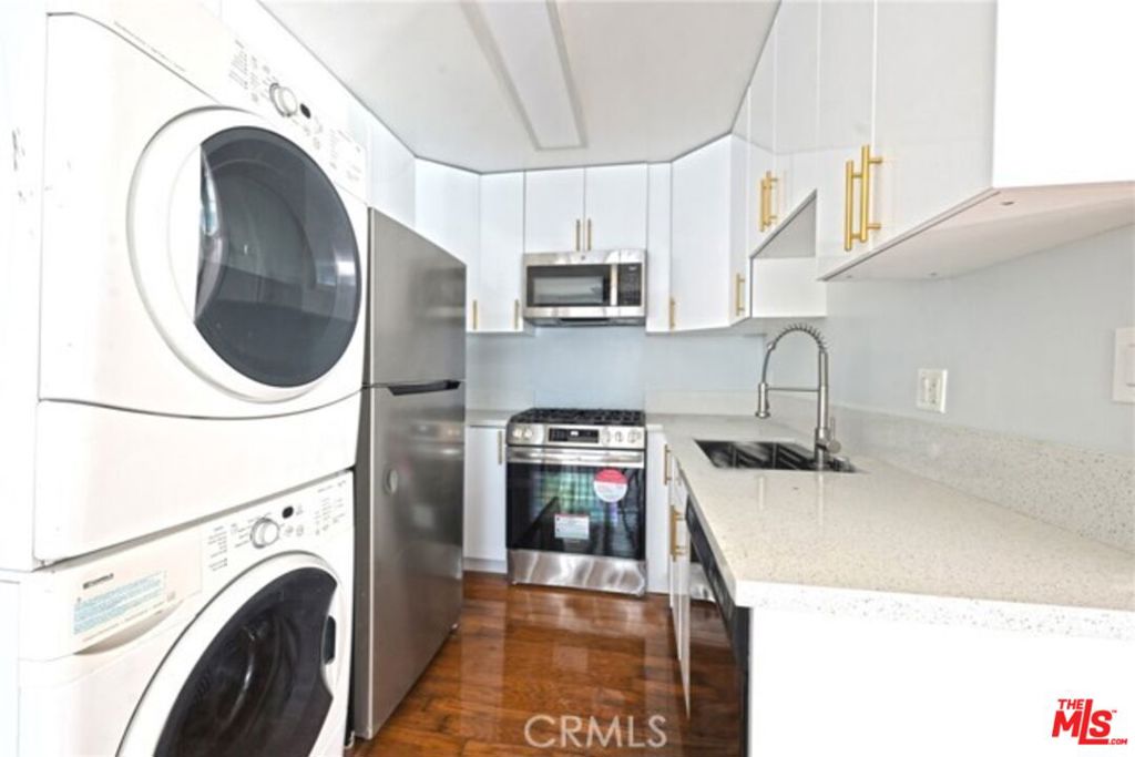 1436 S Bedford Street 5 Property Photo 5