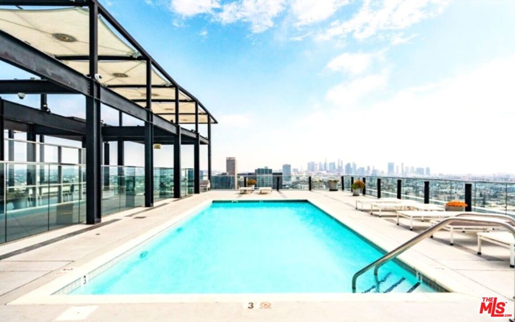 3810 Wilshire Boulevard 1706 Property Photo 16
