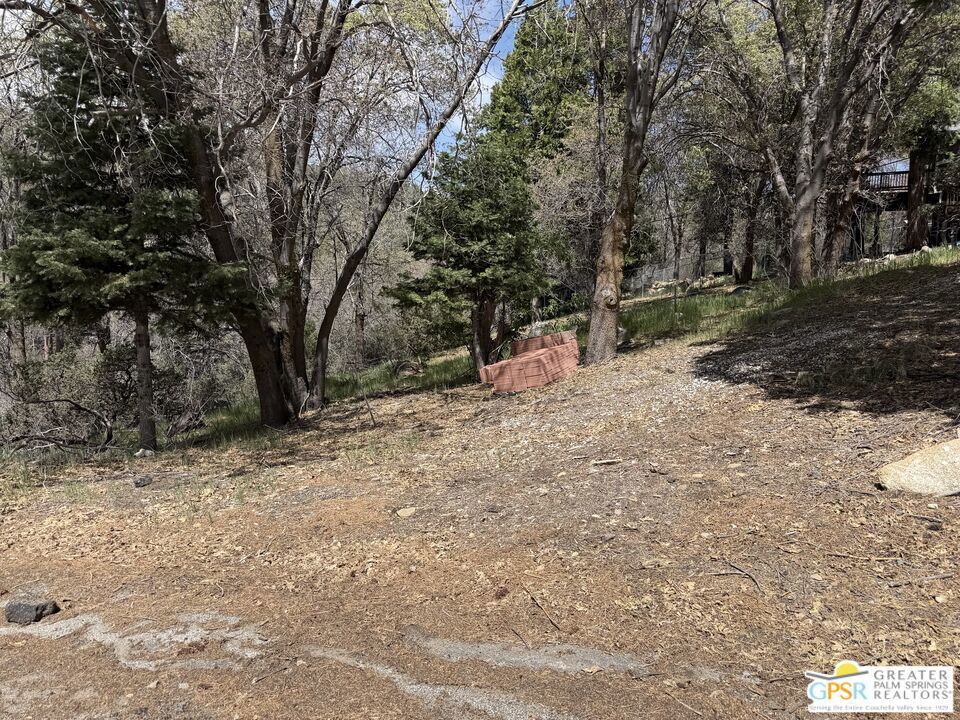 6032 Tripp Lane