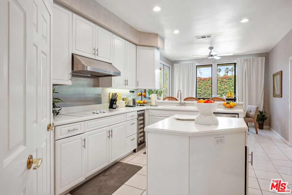 14 Belmonte Drive Property Photo 17