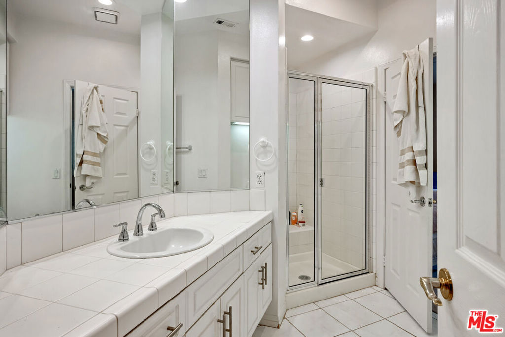 14 Belmonte Drive Property Photo 36