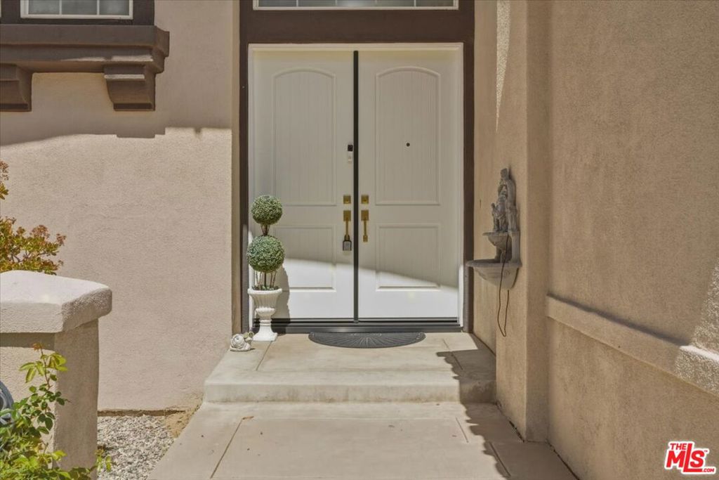 3891 Marks Road Property Photo 3