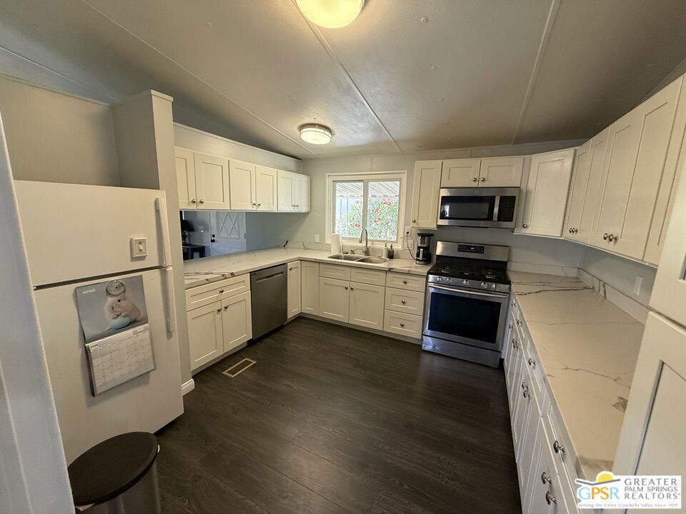15500 Bubbling Wells Road 146 Property Photo 18