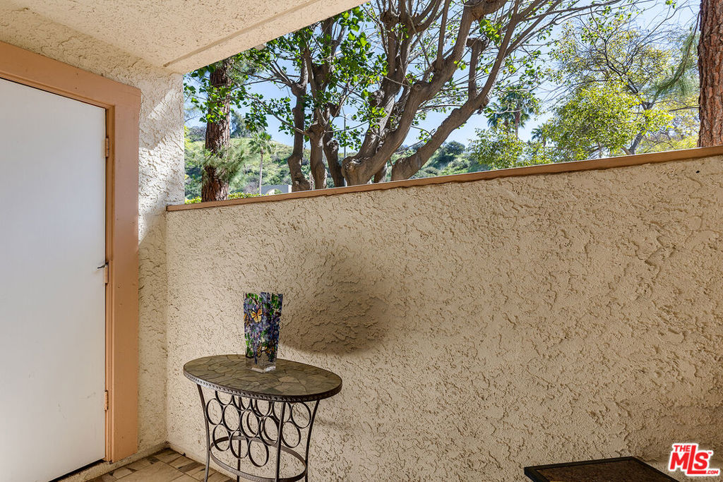501 Palisades Drive 105 Property Photo 7