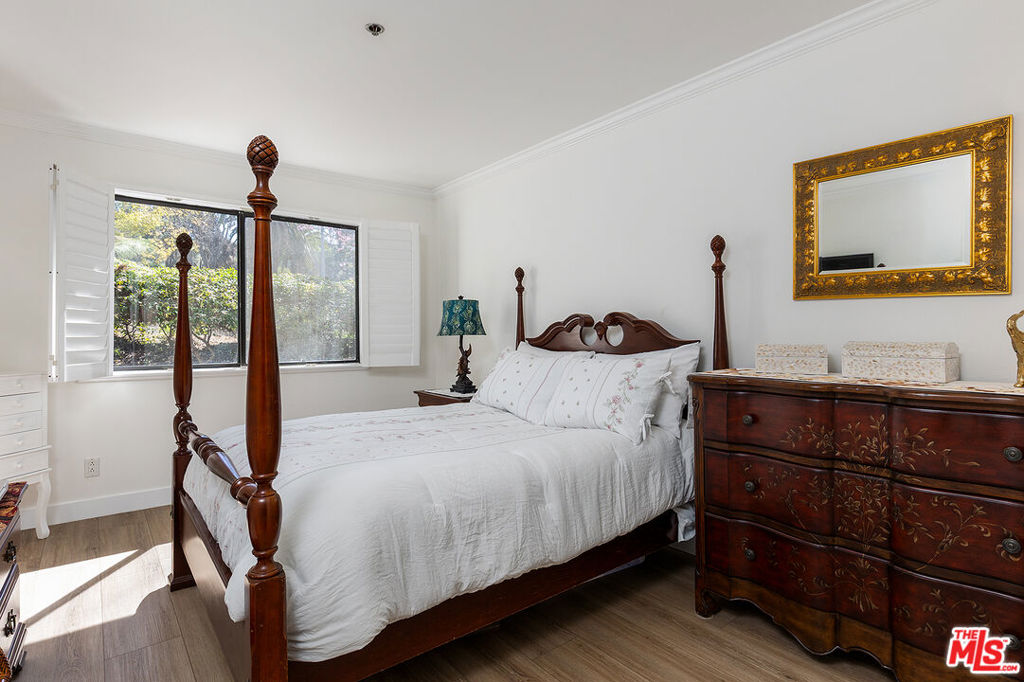 501 Palisades Drive 105 Property Photo 8