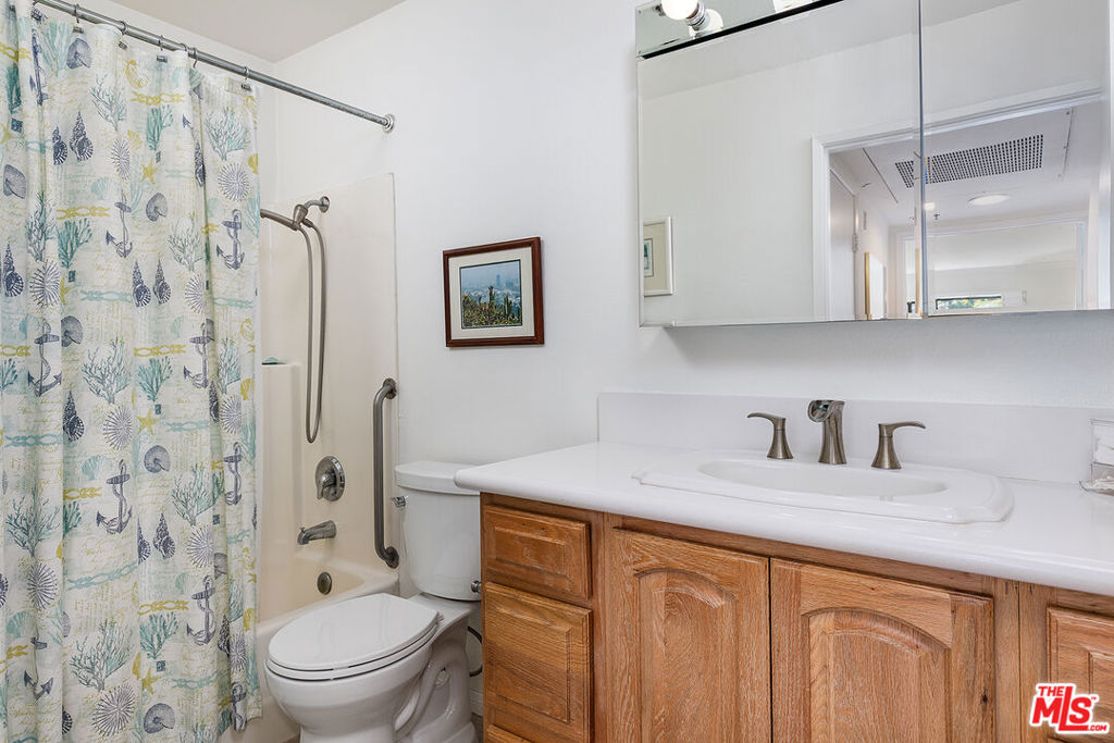 501 Palisades Drive 105 Property Photo 11