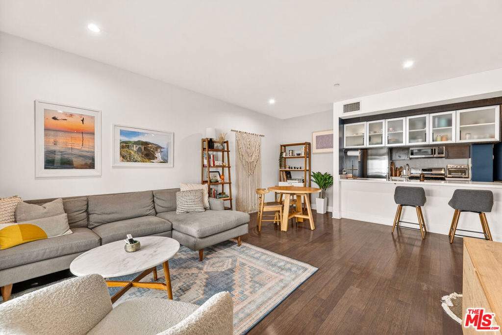 1700 Sawtelle Boulevard 208 Property Photo 1