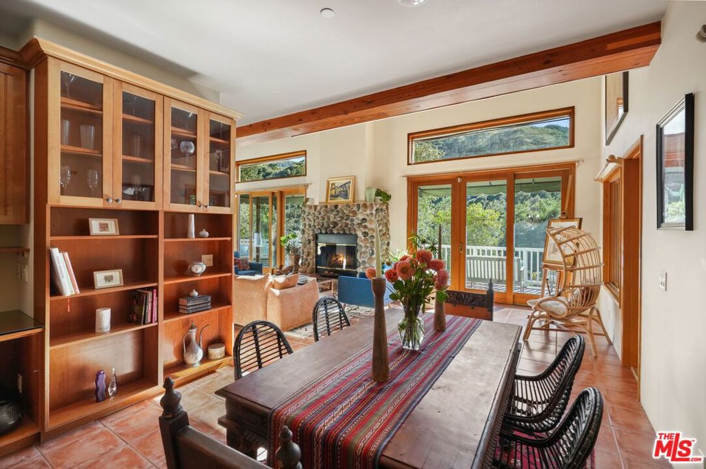 774 Old Topanga Canyon Road Property Photo 6