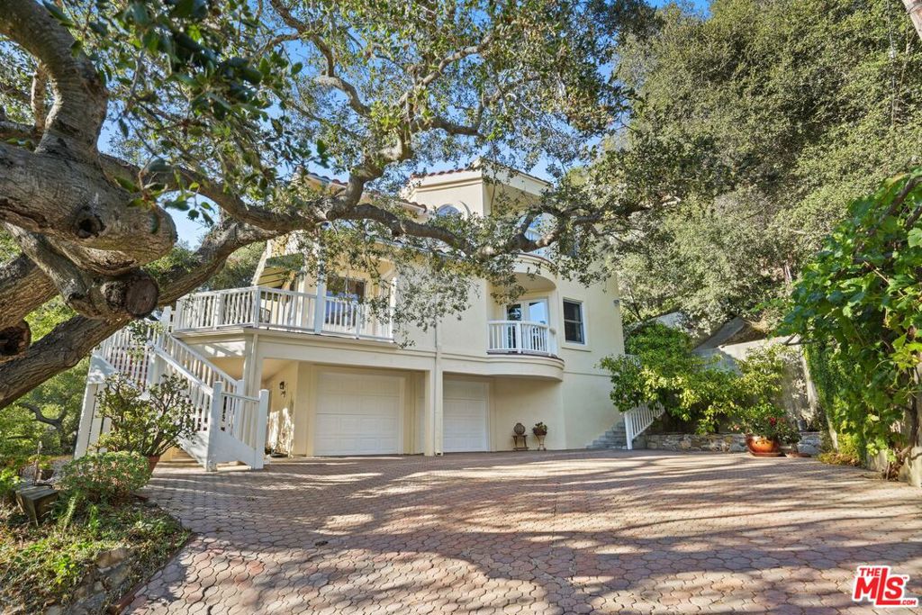 774 Old Topanga Canyon Road Property Photo 13