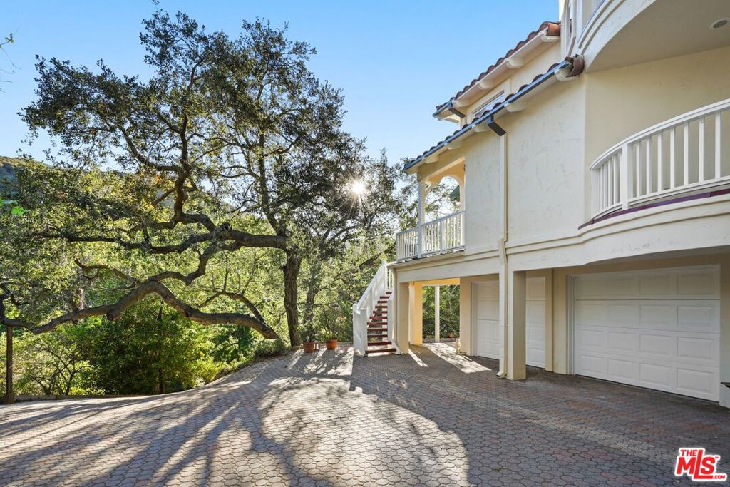 774 Old Topanga Canyon Road Property Photo 14