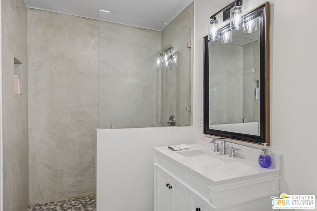 71366 Biskra Road Property Photo 47