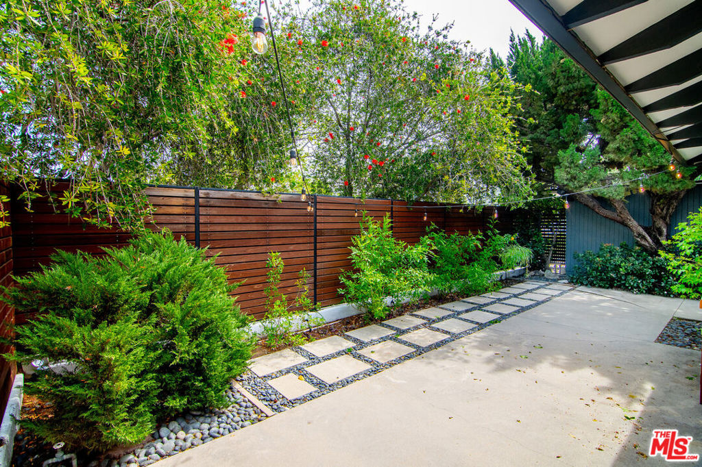 17600 Lemarsh Street Property Photo 35