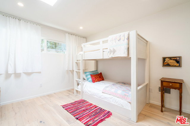 31034 Broad Beach Road Property Photo 16