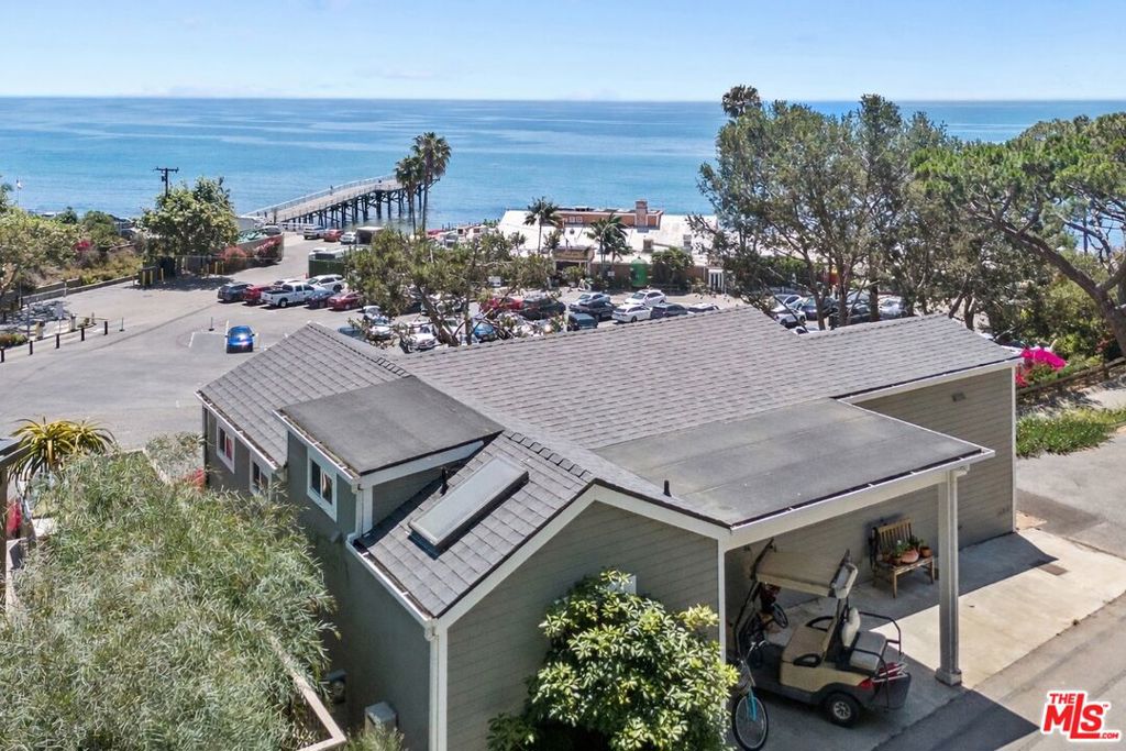 99 Paradise Cove Road Property Photo 14