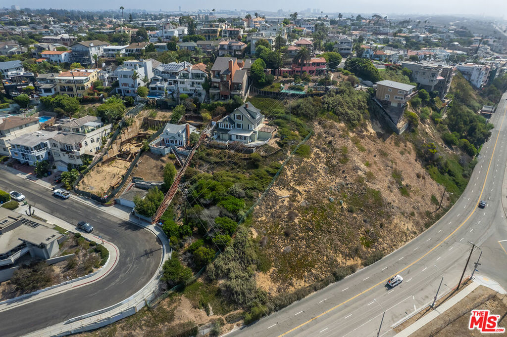 6916 Vista Del Mar Property Photo 15