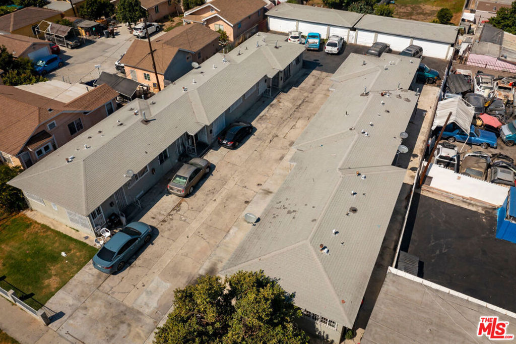 1307 E Peck Street Property Photo 6