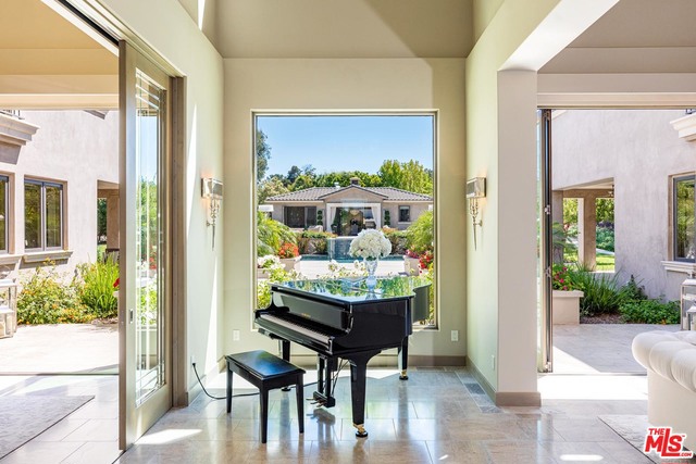 1209 Via Aracena Property Photo 11