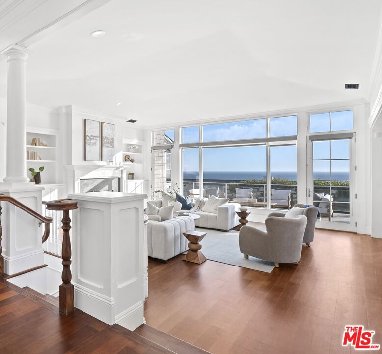 7335 Birdview Avenue Property Photo 16