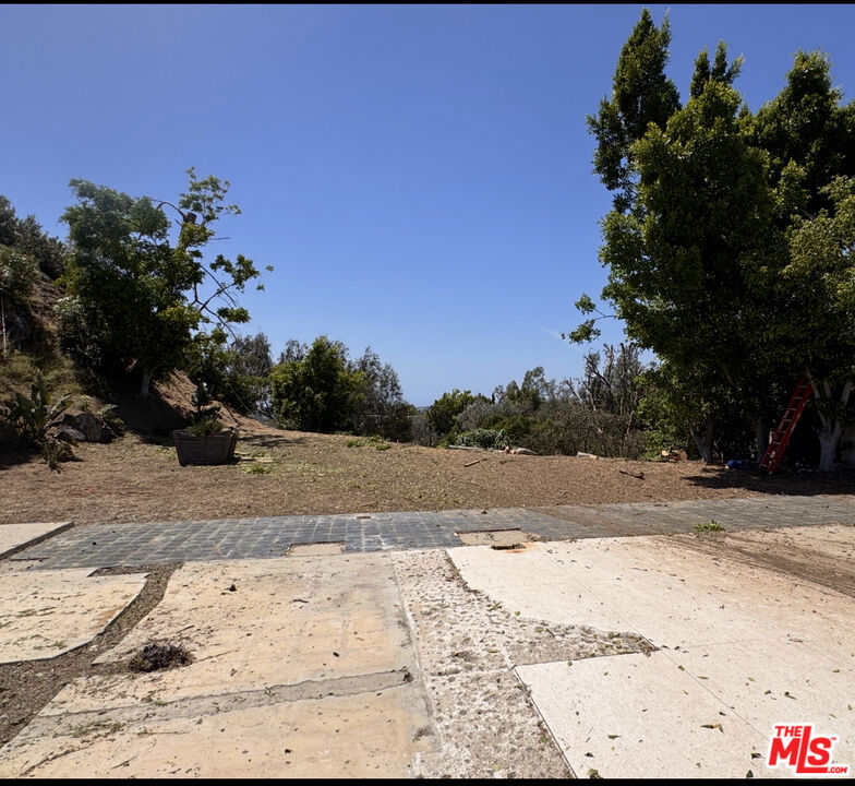 1309 Laurel Way Property Photo 3