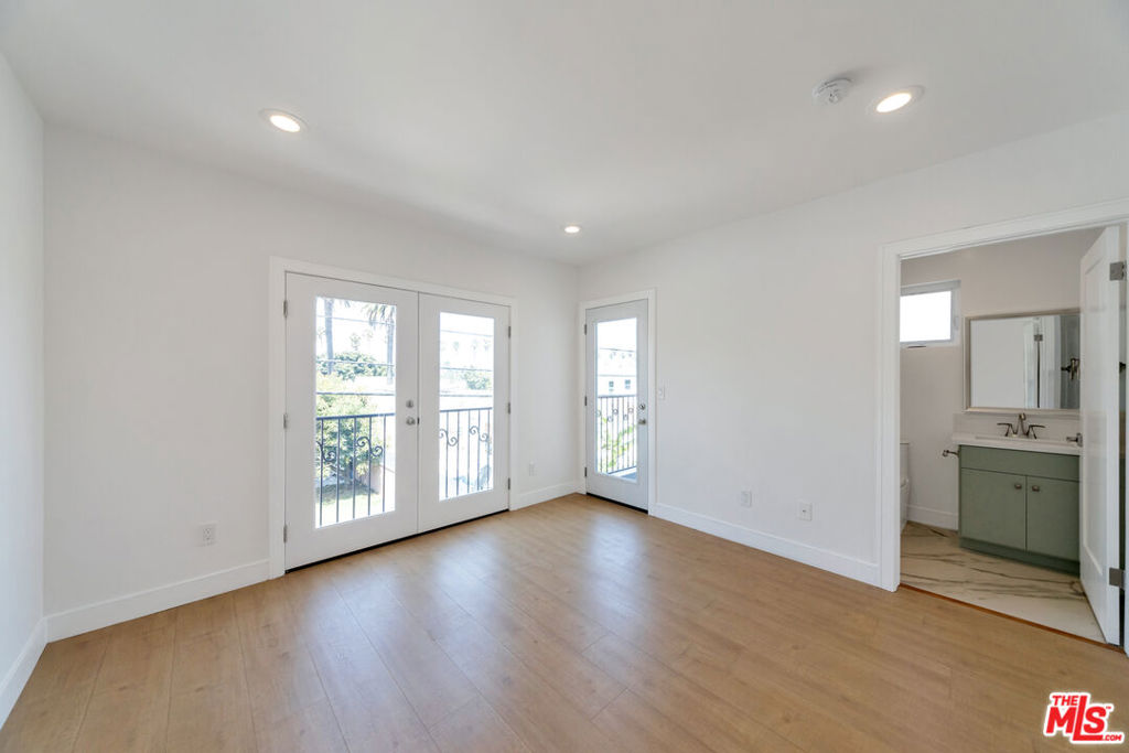 3045 Wellington Road Property Photo 34