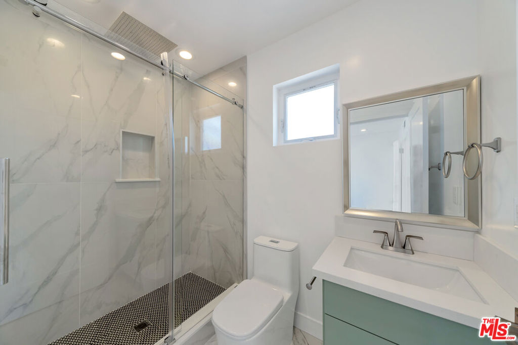 3045 Wellington Road Property Photo 35