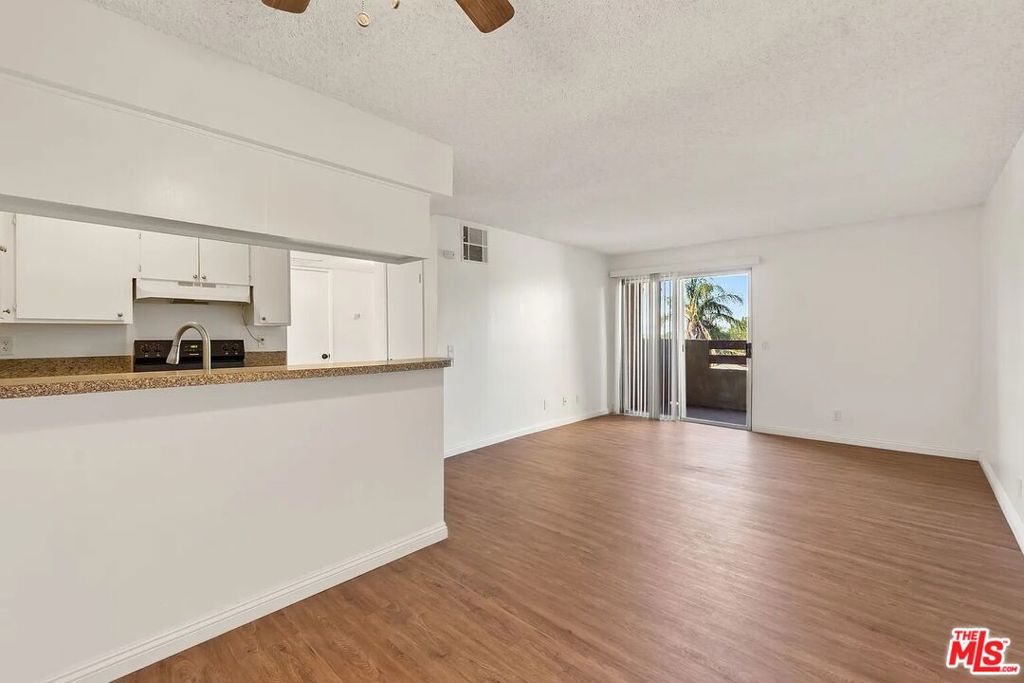 13266 Foothill Boulevard Property Photo 2