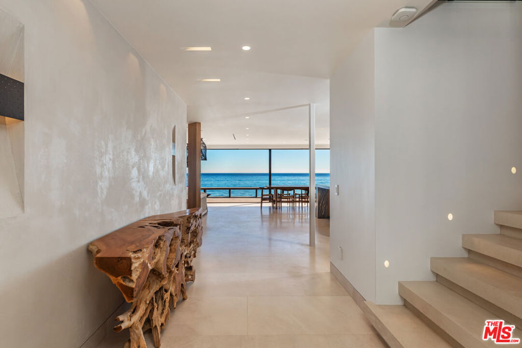 27308 Pacific Coast Highway Property Photo 10