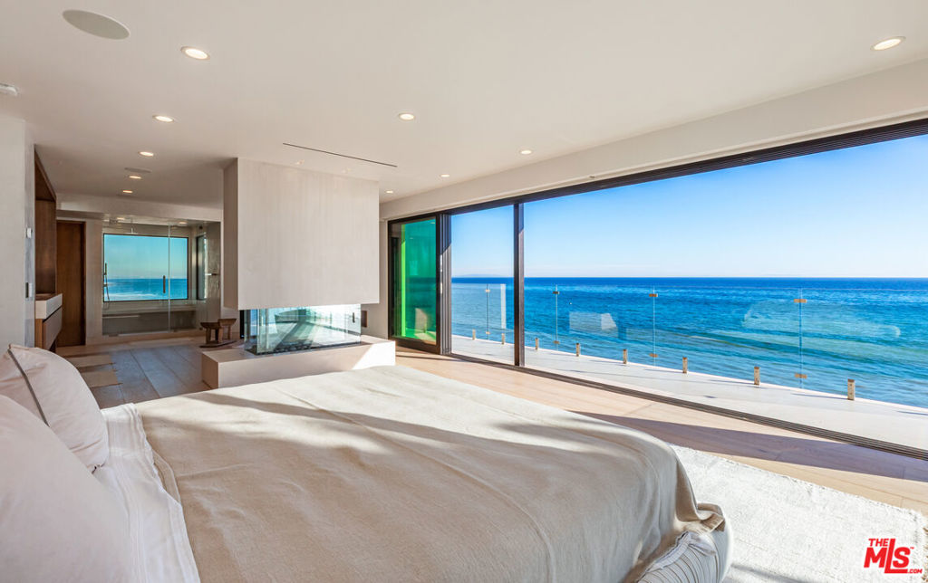 27308 Pacific Coast Highway Property Photo 24