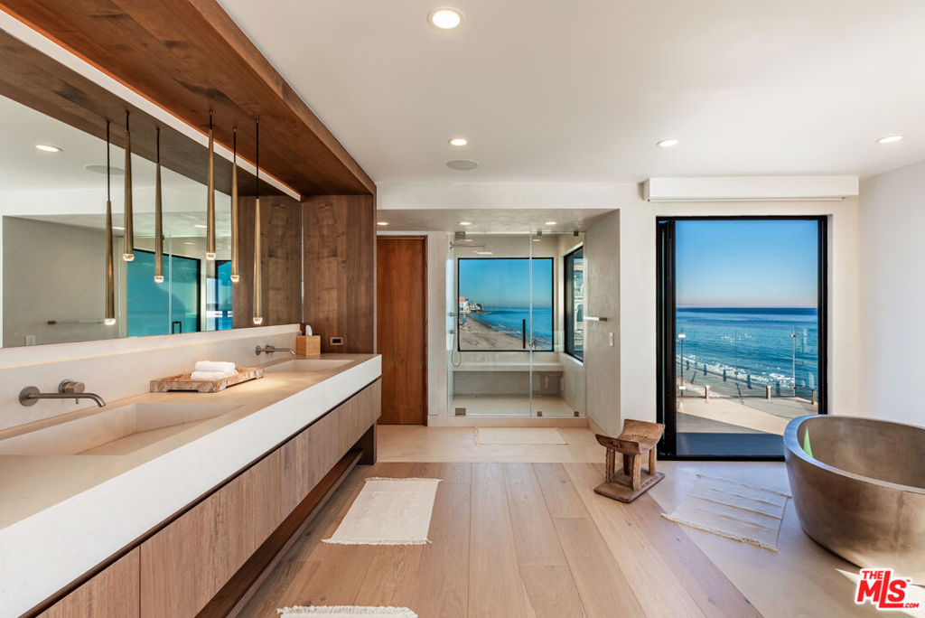 27308 Pacific Coast Highway Property Photo 25