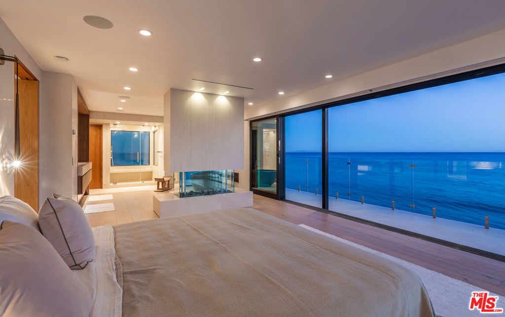 27308 Pacific Coast Highway Property Photo 46