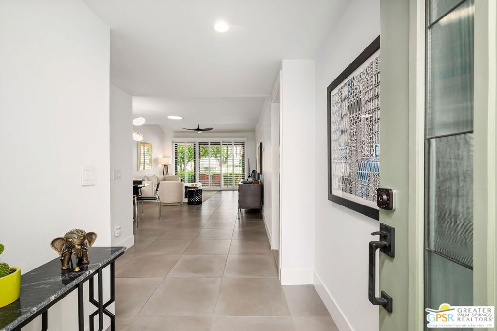 2012 E Sonora Road Property Photo 7