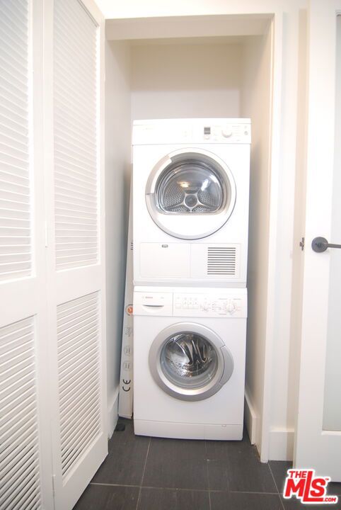 460 S Spring Street 608 Property Photo 16