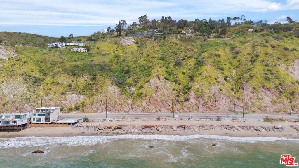 20604 Pacific Coast Highway Property Photo 14