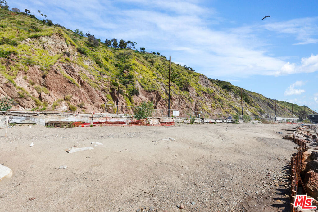 20604 Pacific Coast Highway Property Photo 26