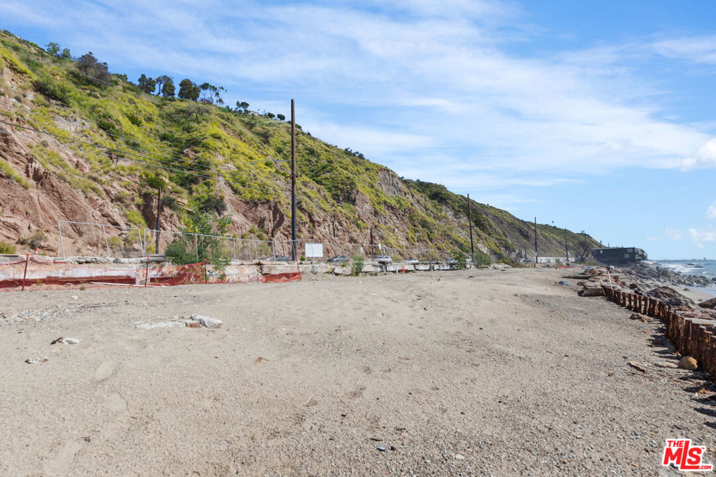 20604 Pacific Coast Highway Property Photo 27