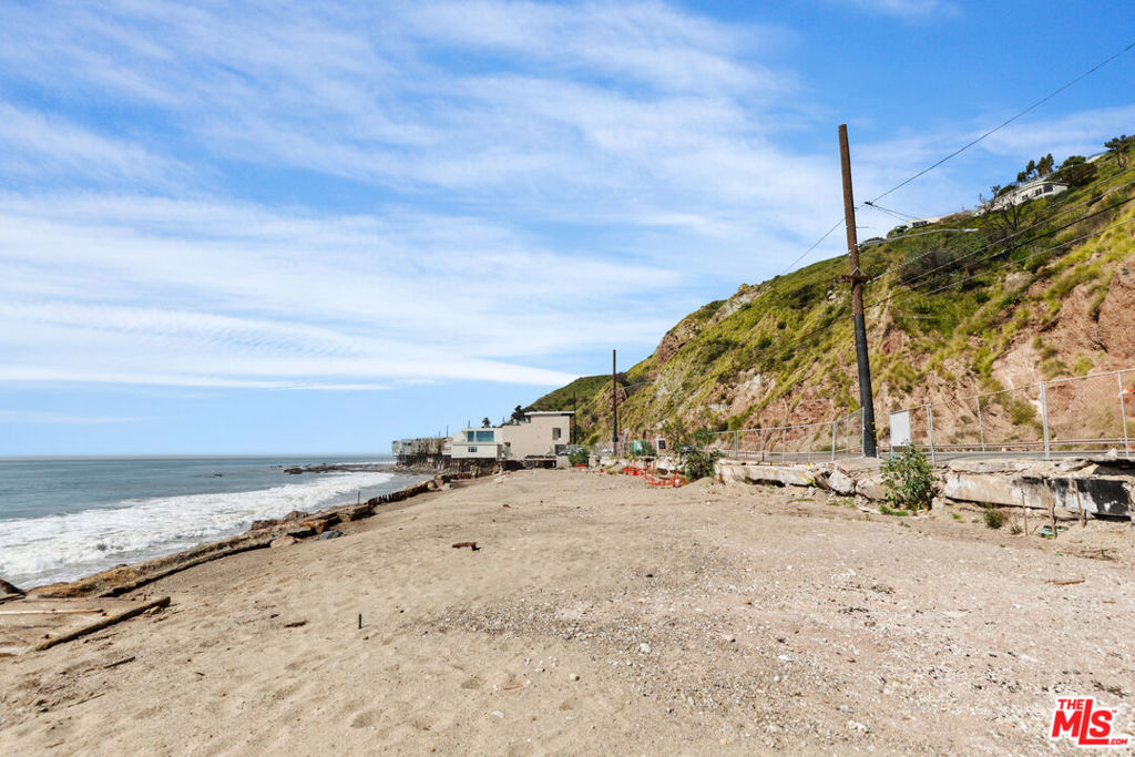 20604 Pacific Coast Highway Property Photo 30