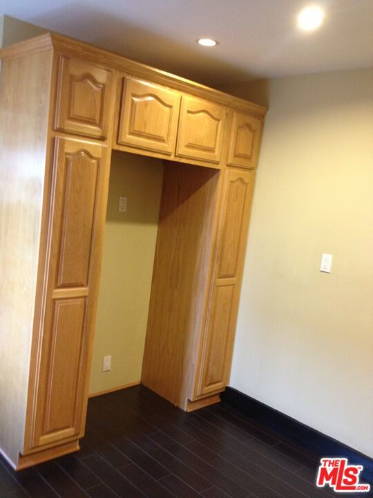 6910 Stafford Avenue Property Photo 15