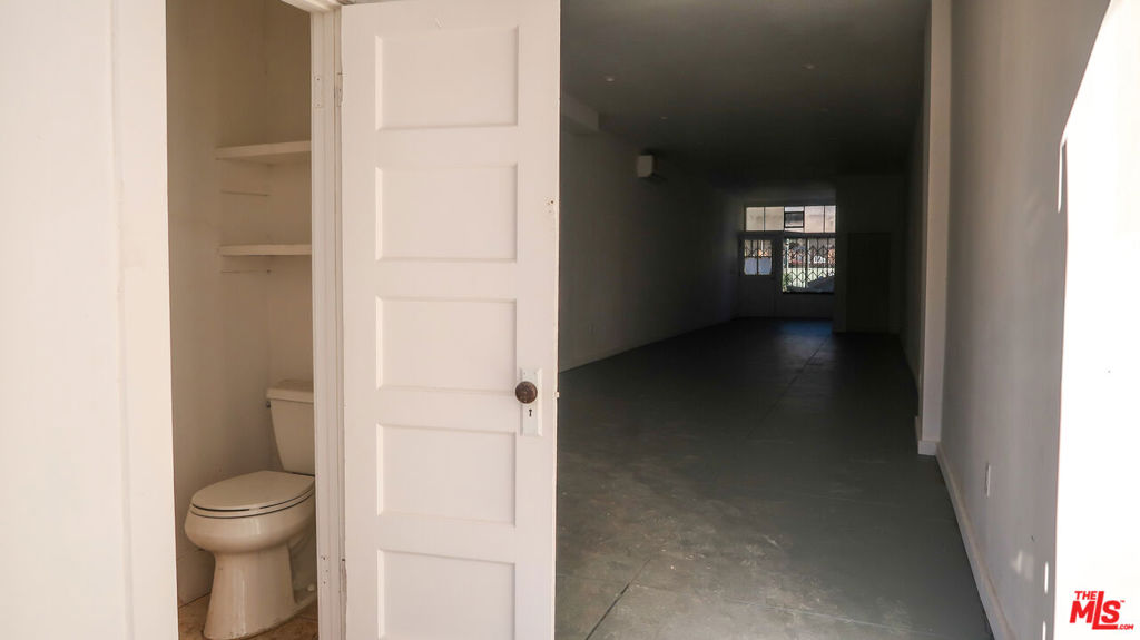 14426 Friar Street Property Photo 5