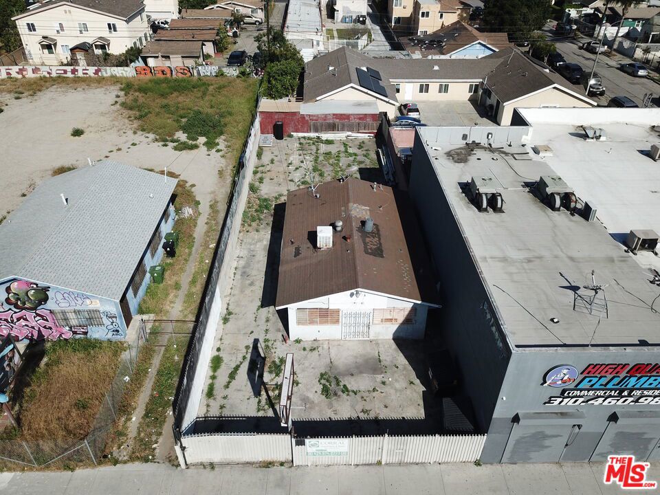 6216 Crenshaw Boulevard Property Photo 7