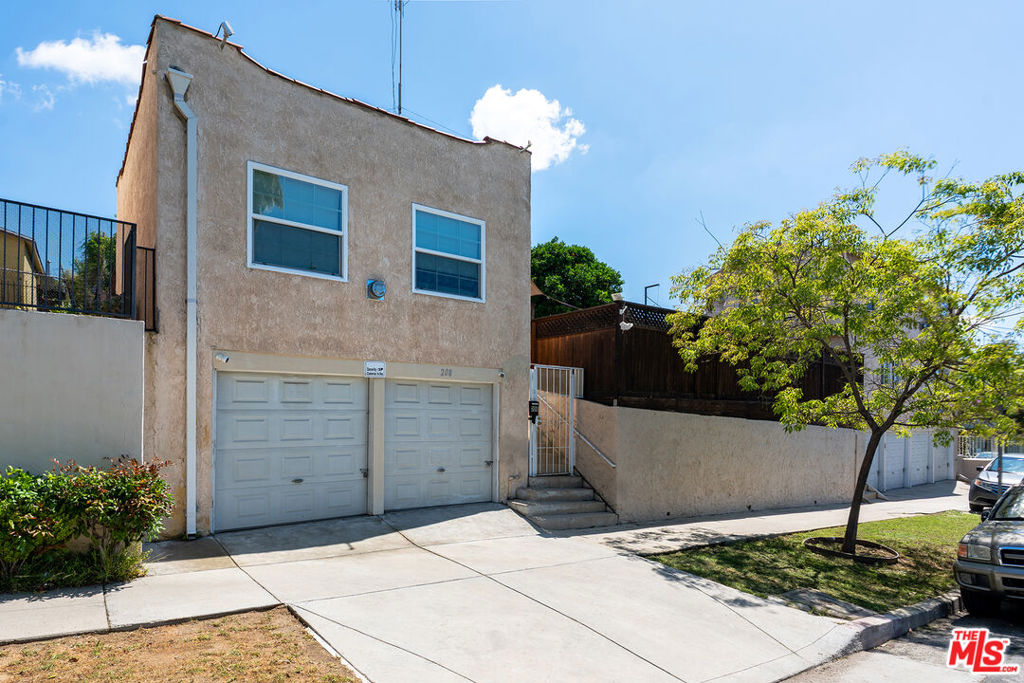 200 N Reno Street Property Photo 6