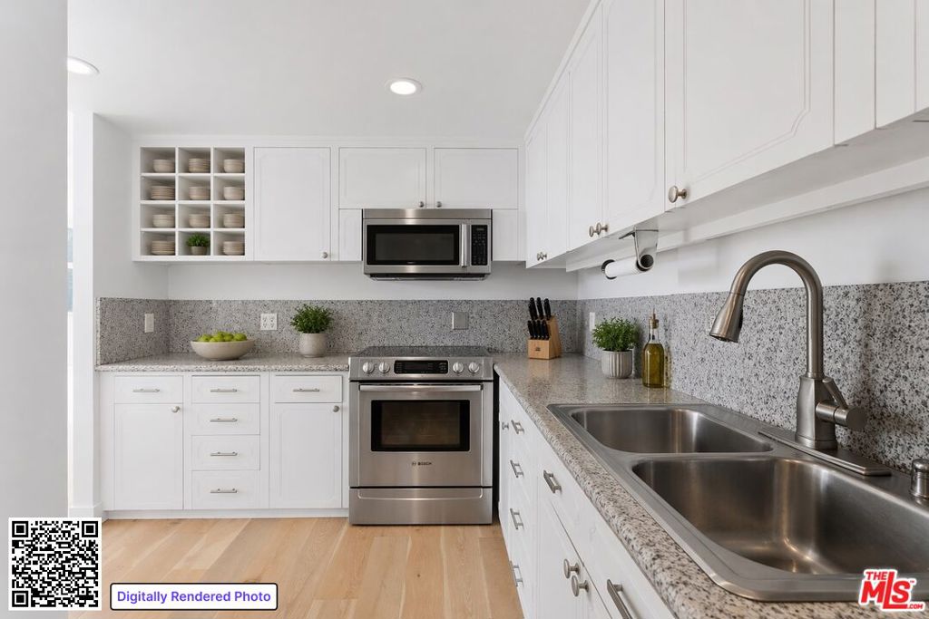 1155 N La Cienega Boulevard Ph1 Property Photo 12