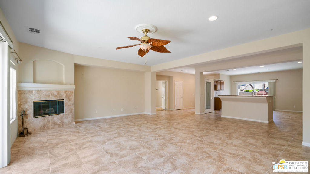 3931 Mira Arena Property Photo 6