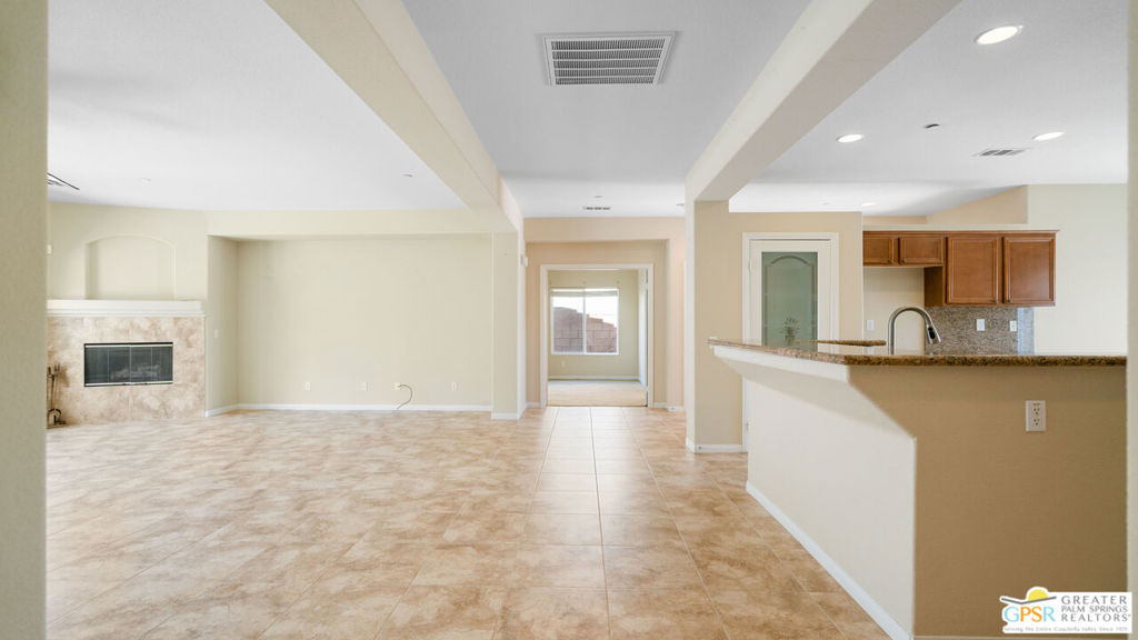 3931 Mira Arena Property Photo 17