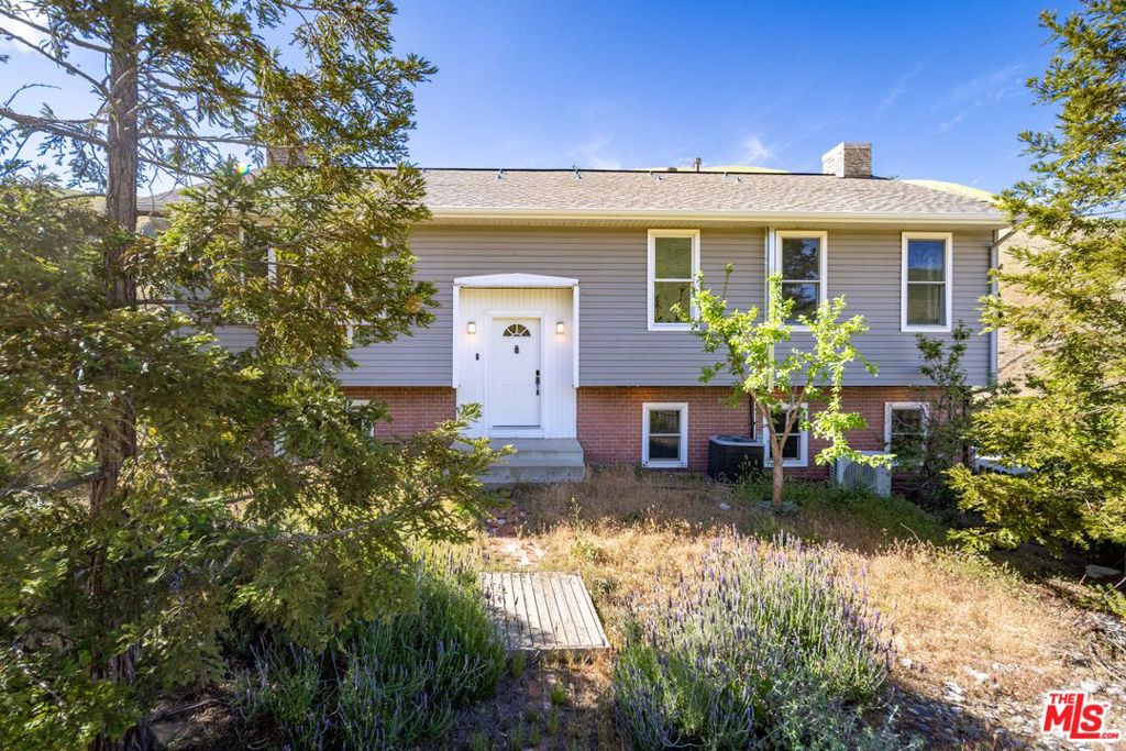 364 Lance Avenue Property Photo 1